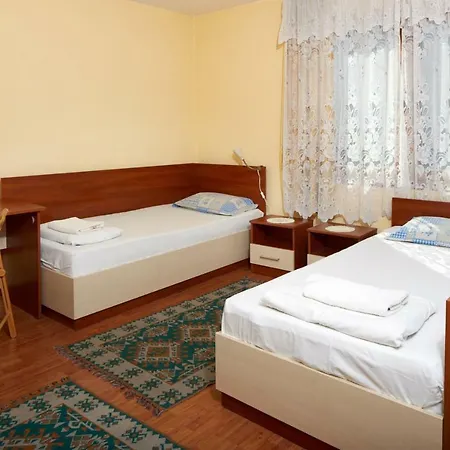 בית אירוח Guest & Homestay Edelweiss